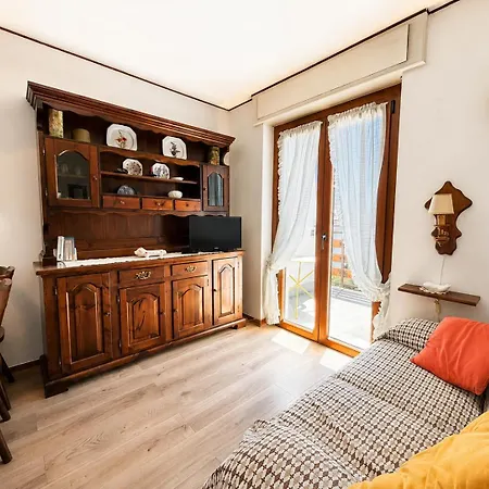 Hostdomus - Villaggio Alpino Apartmán *